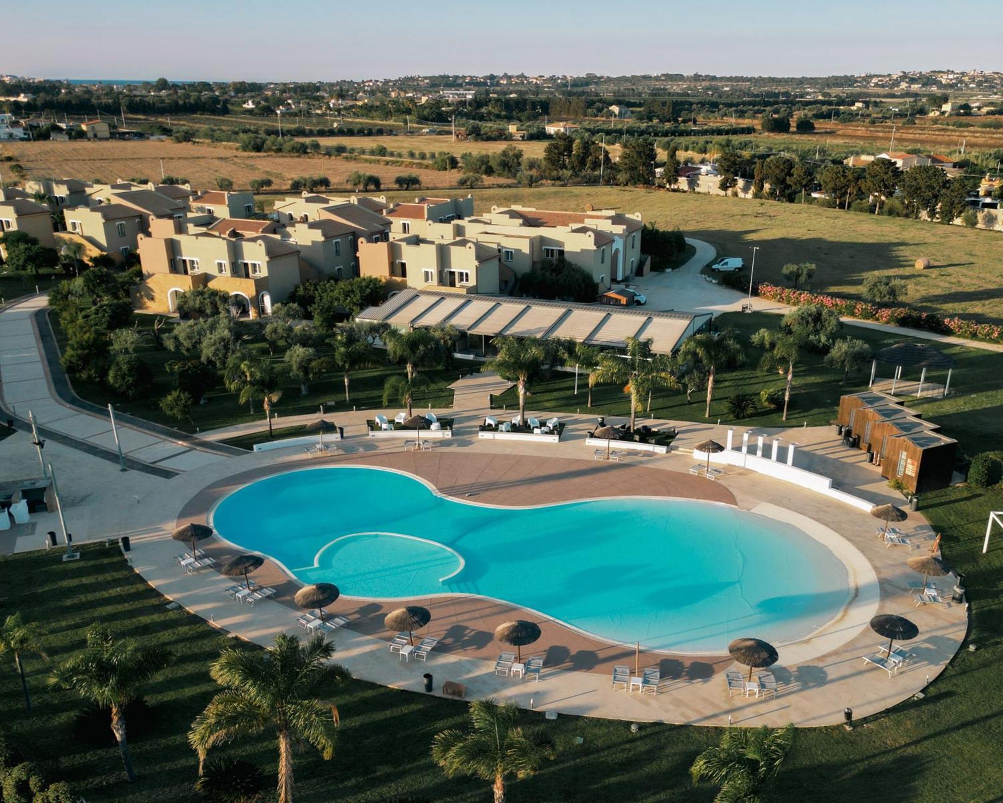 Residence Archimede Fanusa Bagian luar foto